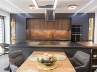 Teljes lakás berendezés Almafa módra